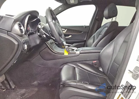 2018 Mercedes-Benz Glc 300 z USA, uszkodzony, nr VIN WDC0G4JB1JV047376